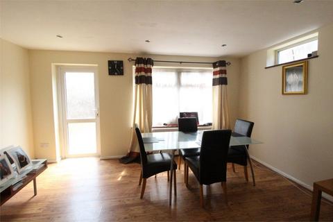 3 bedroom end of terrace house for sale, Warrens Shawe Lane, Edgware, HA8