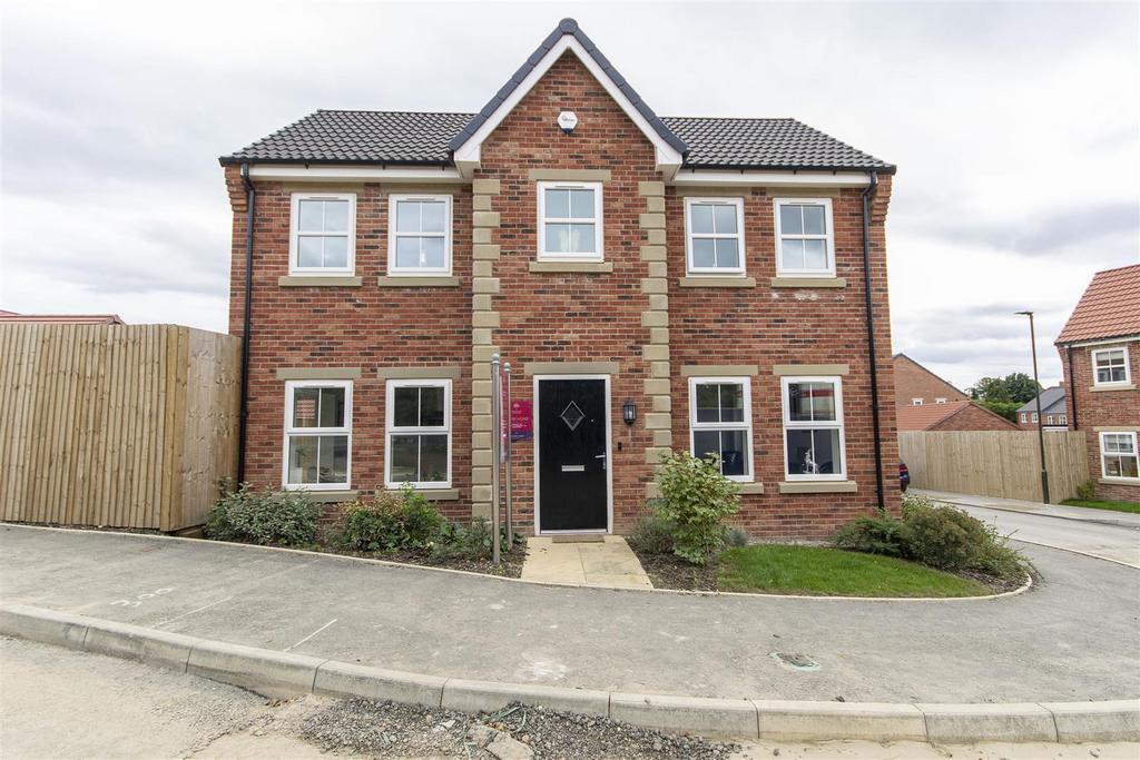 Hawthorne Meadows, Chesterfield Rd, Barlborough 3 bed detached house