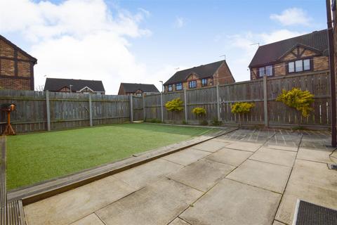 84 Ashdene Close, Willerby, Hull, HU10 6LF
