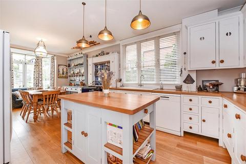 The Manse, 13 Alexandra Road, Andover, SP10 3AD