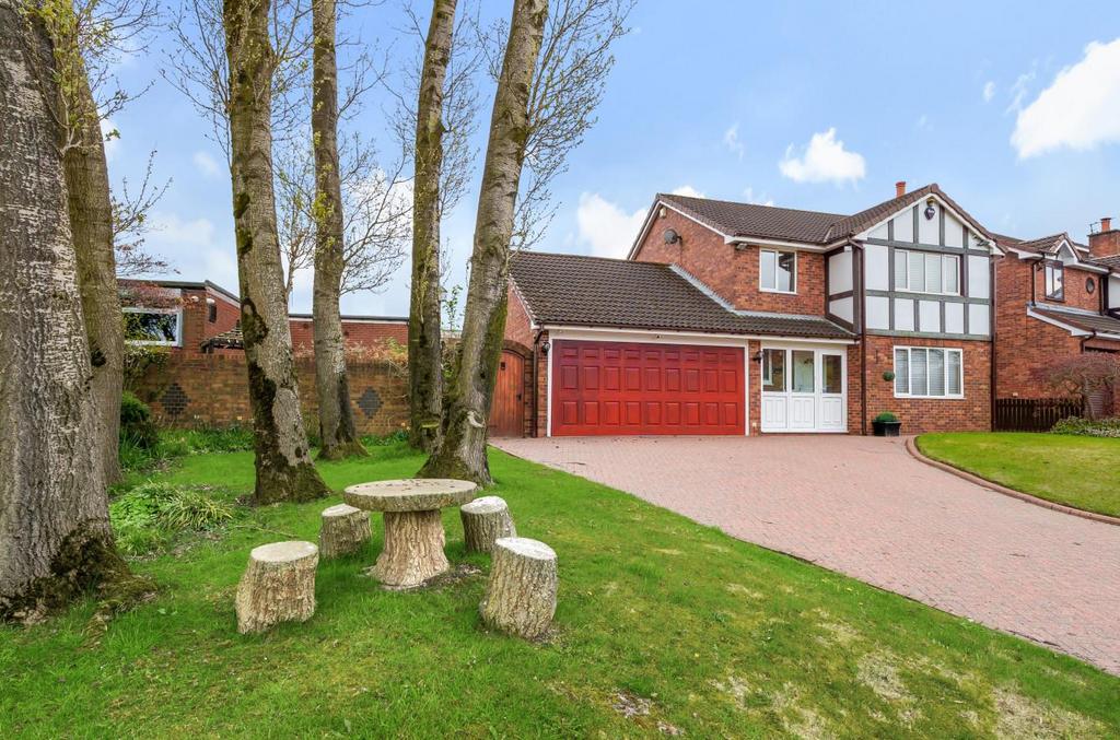 The Boundary, Clifton, Manchester, Greater Manchester 3 bed detached house £450,000