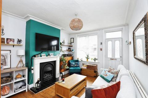 25 Broxholme Road, Sheffield, S8 8TA