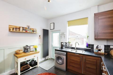 25 Broxholme Road, Sheffield, S8 8TA