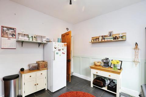 25 Broxholme Road, Sheffield, S8 8TA