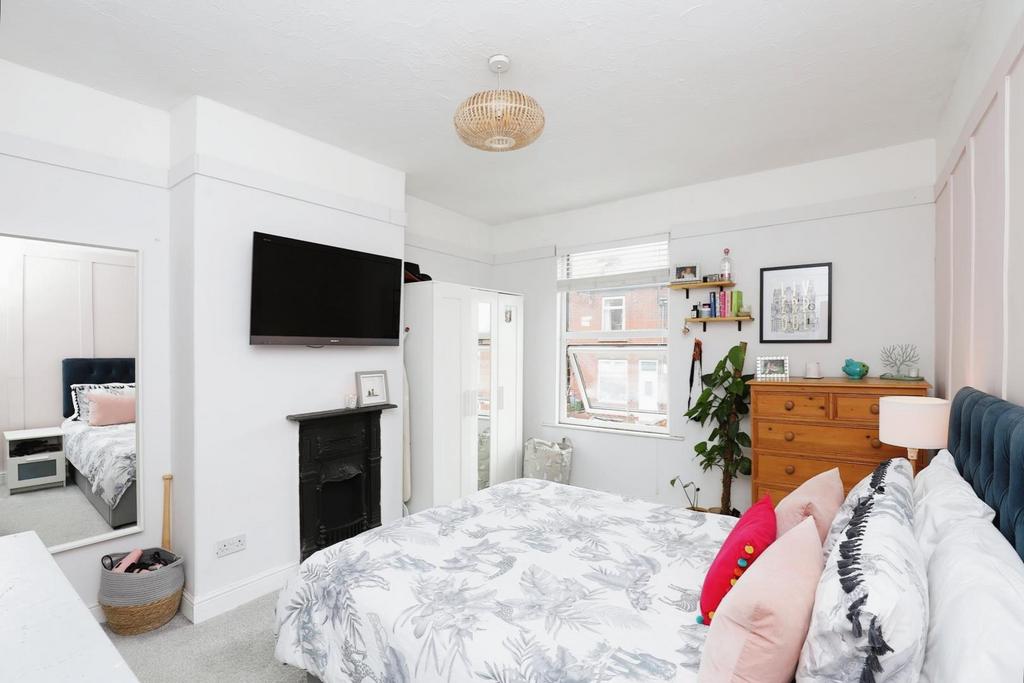 Bedroom no.1