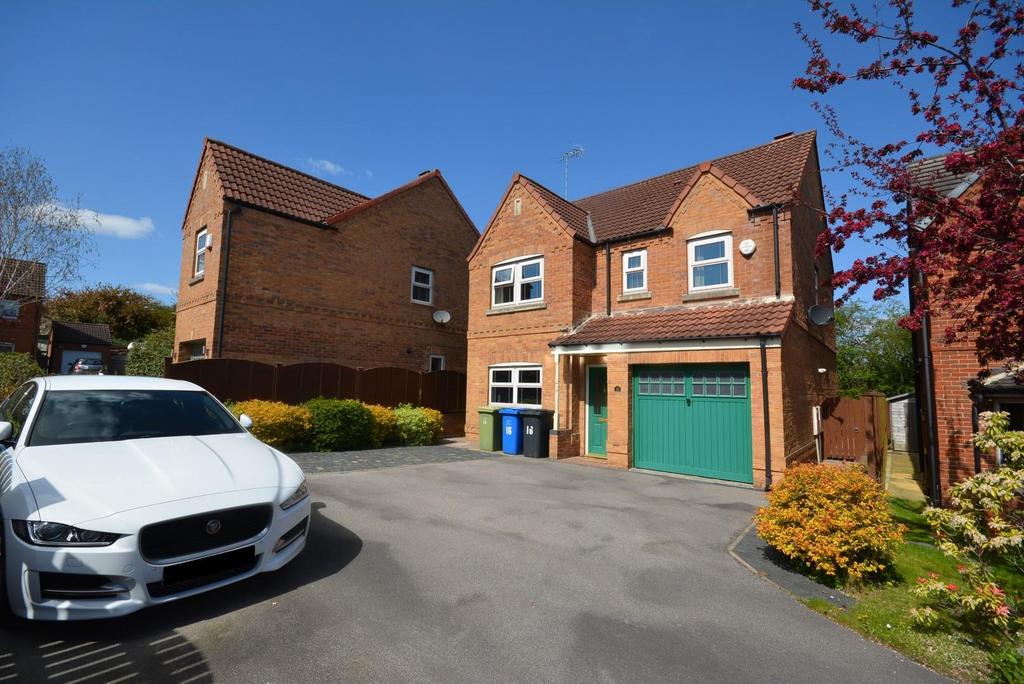 Chatsworth Court, Staveley, Chesterfield, S43 3LL 4 bed detached house