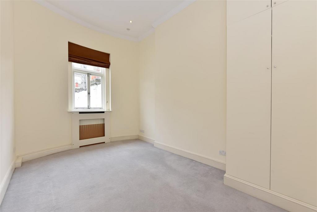 Flat 24 Bryanston Square (14).JPG