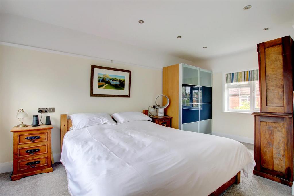179 bromyard rd (7).jpg