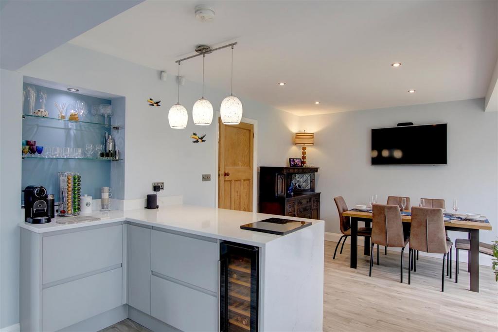 179 bromyard rd (1).jpg