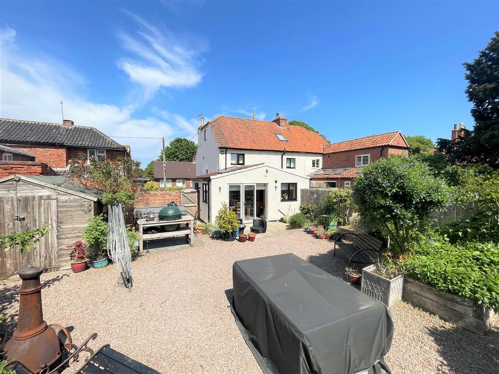Chapel Street, Bottesford, Nottingham 4 bed house for sale £475,000