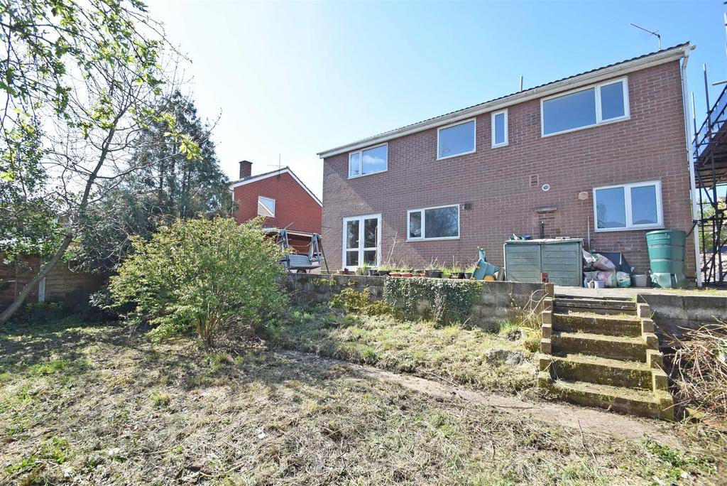 Glebe Road, Bayston Hill, Shrewsbury 4 bed detached house for sale £