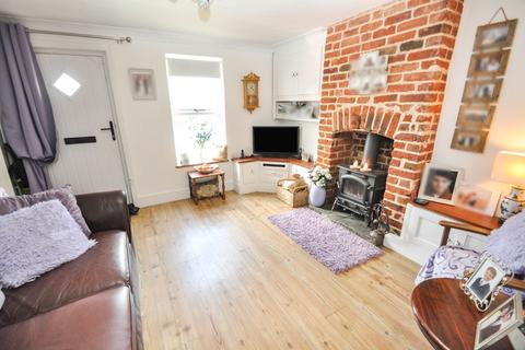 3 bedroom end of terrace house for sale - Main Road, Broomfield, Chelmsford, CM1