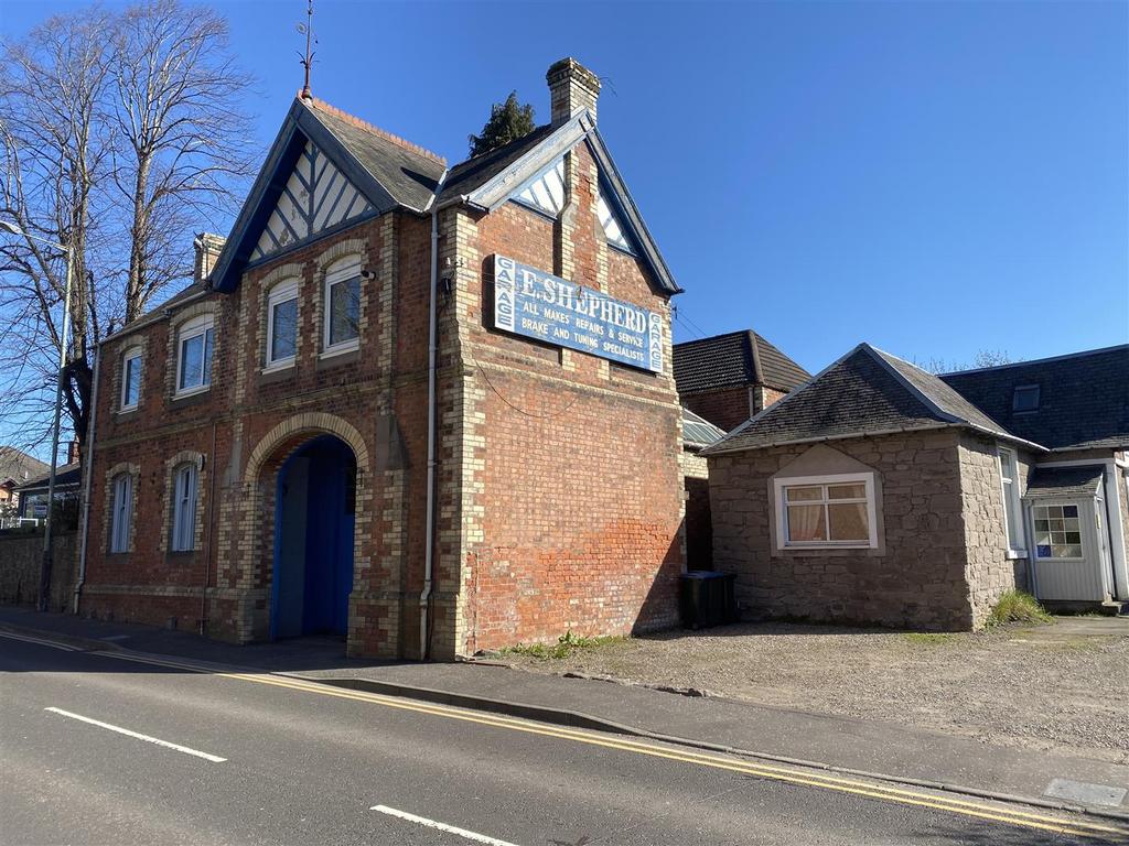 Isla Road, Perth 2 bed flat £498 pcm (£115 pw)