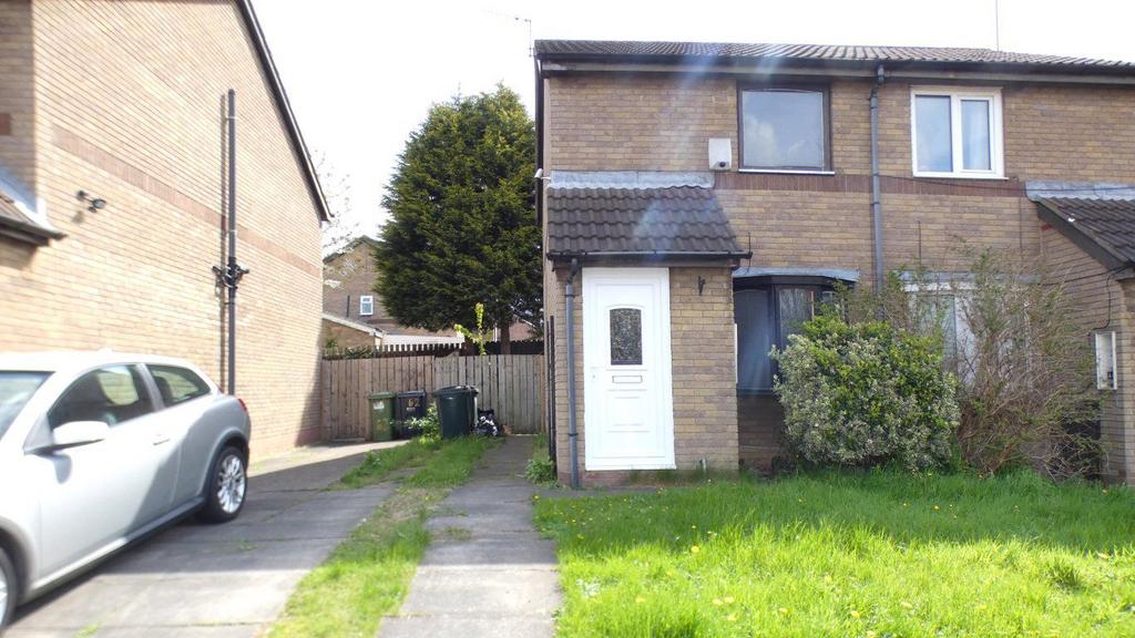 Tyne View Place, Gateshead 2 bed semidetached house £525 pcm (£121 pw)