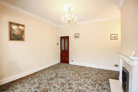 28 Everill Gate Lane, Wombwell, Barnsley, S73 0SF