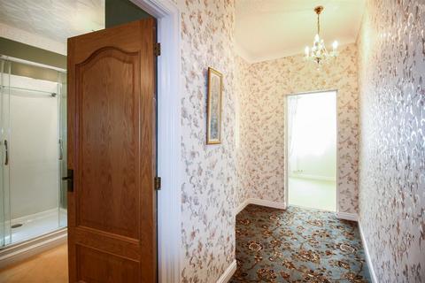 28 Everill Gate Lane, Wombwell, Barnsley, S73 0SF