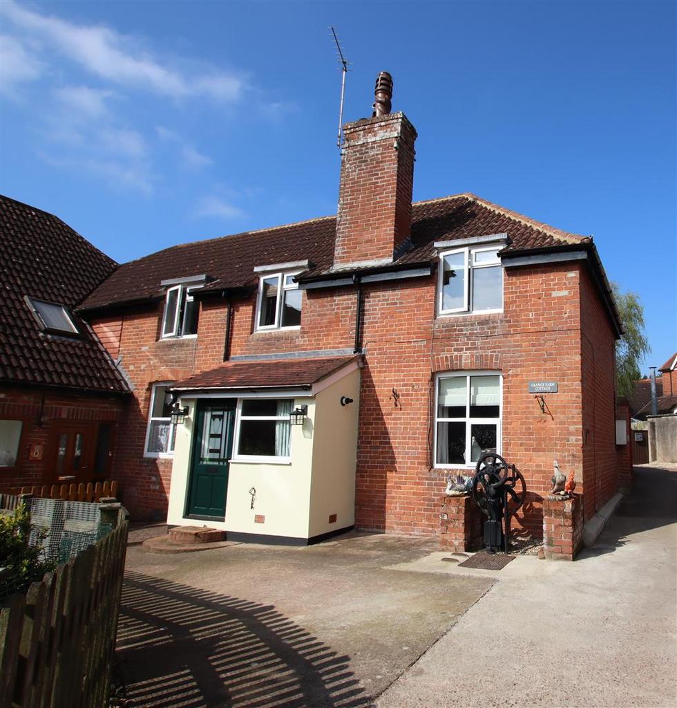 Gribble Lane, Rockbeare, Exeter 3 bed semidetached house for sale £