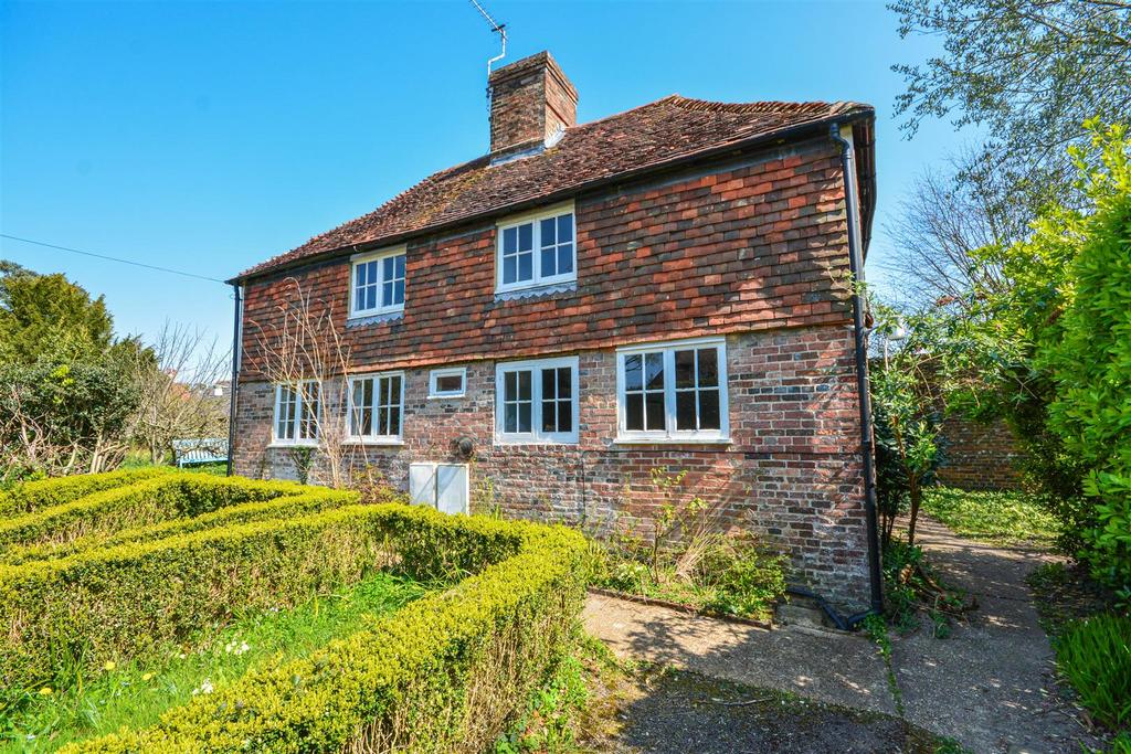 Caldbec Hill, Battle 2 bed house for sale £525,000