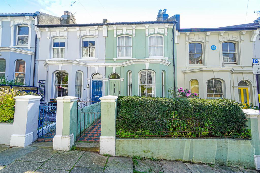 St. James Road, Hastings 3 bed terraced house - £375,000