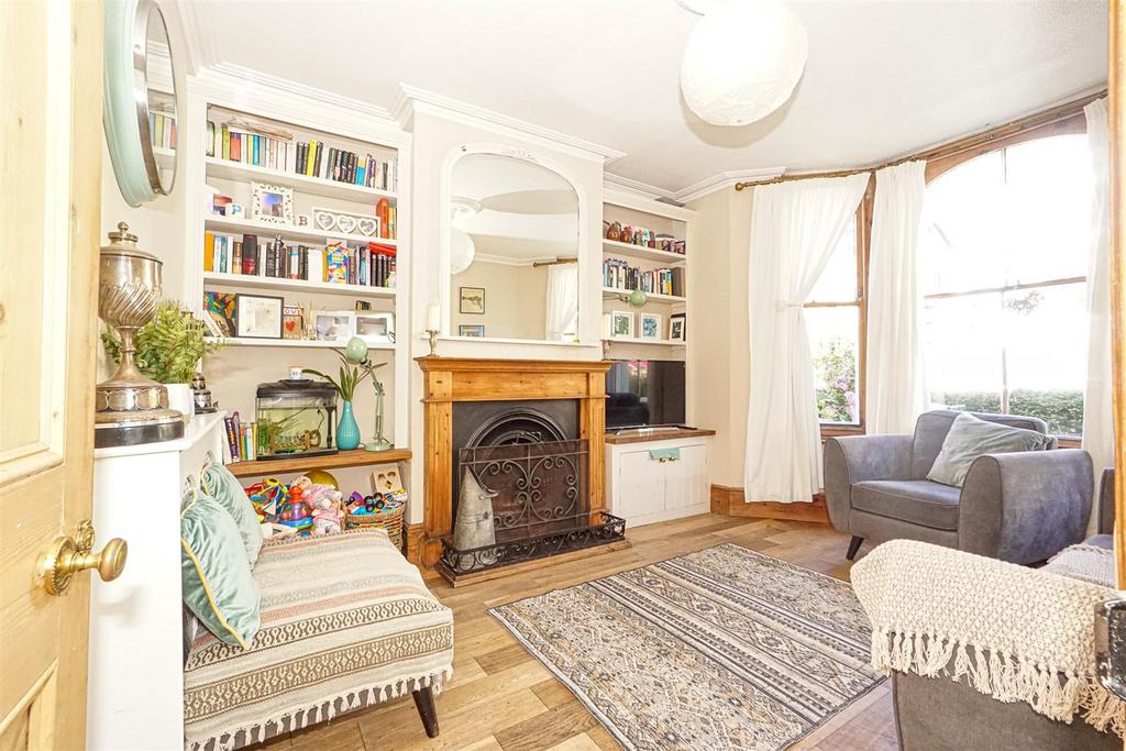 St. James Road, Hastings 3 bed terraced house £375,000