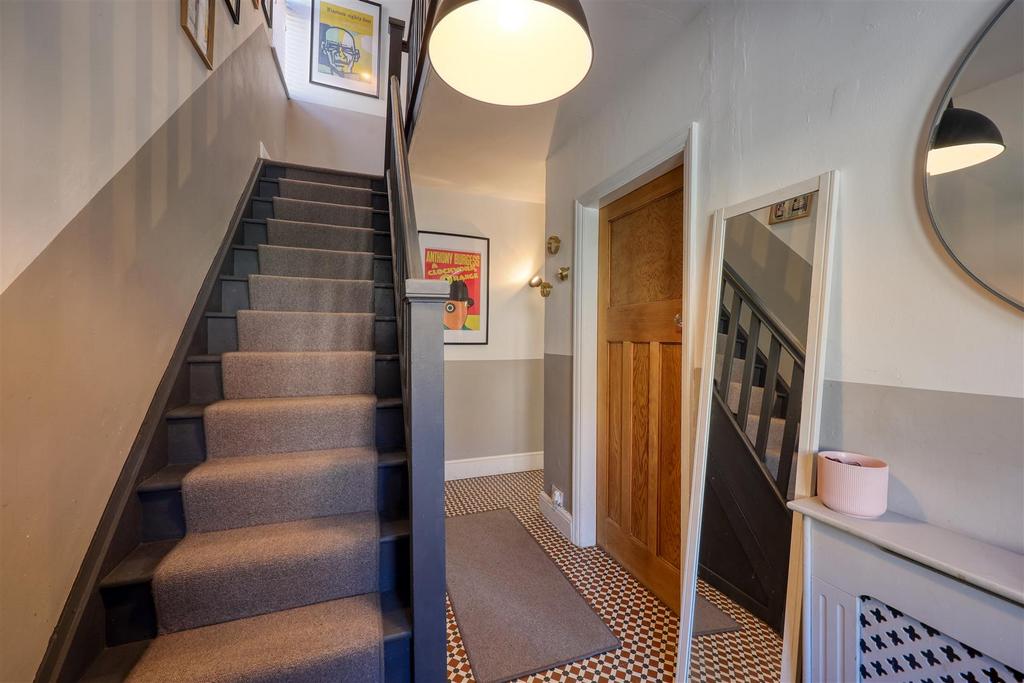 Lower Packington Road, AshbydelaZouch 3 bed semidetached house £