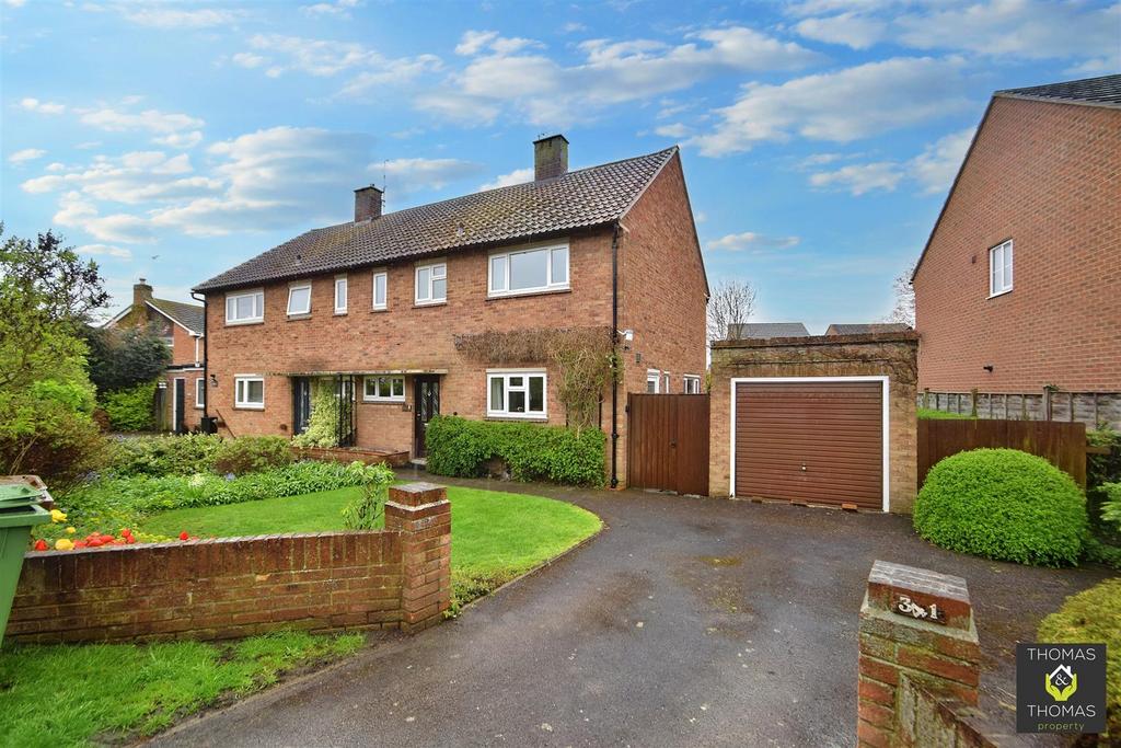Longford Lane, Longford 3 bed semidetached house for sale £300,000