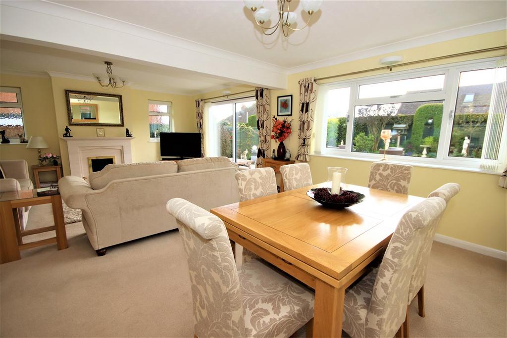 Eastergate, Little Common, BexhillonSea, TN39 3 bed bungalow for sale