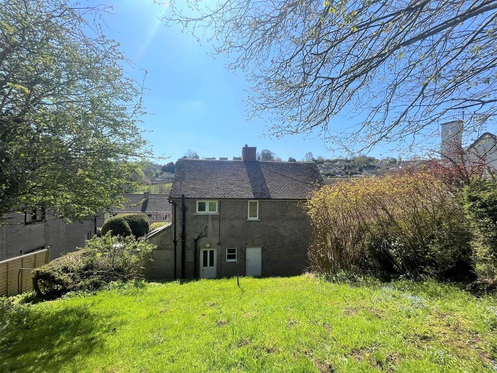 Newmarket Road, Nailsworth, Stroud 2 bed detached house for sale £375,000