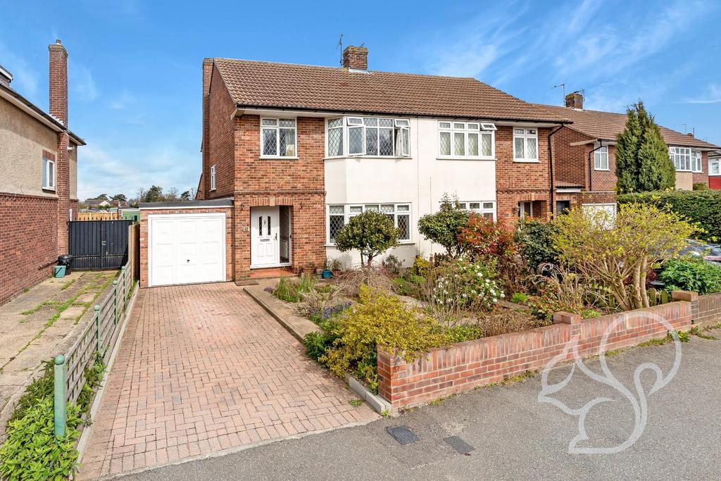 Chaucer Way, Colchester 3 bed semidetached house for sale £350,000
