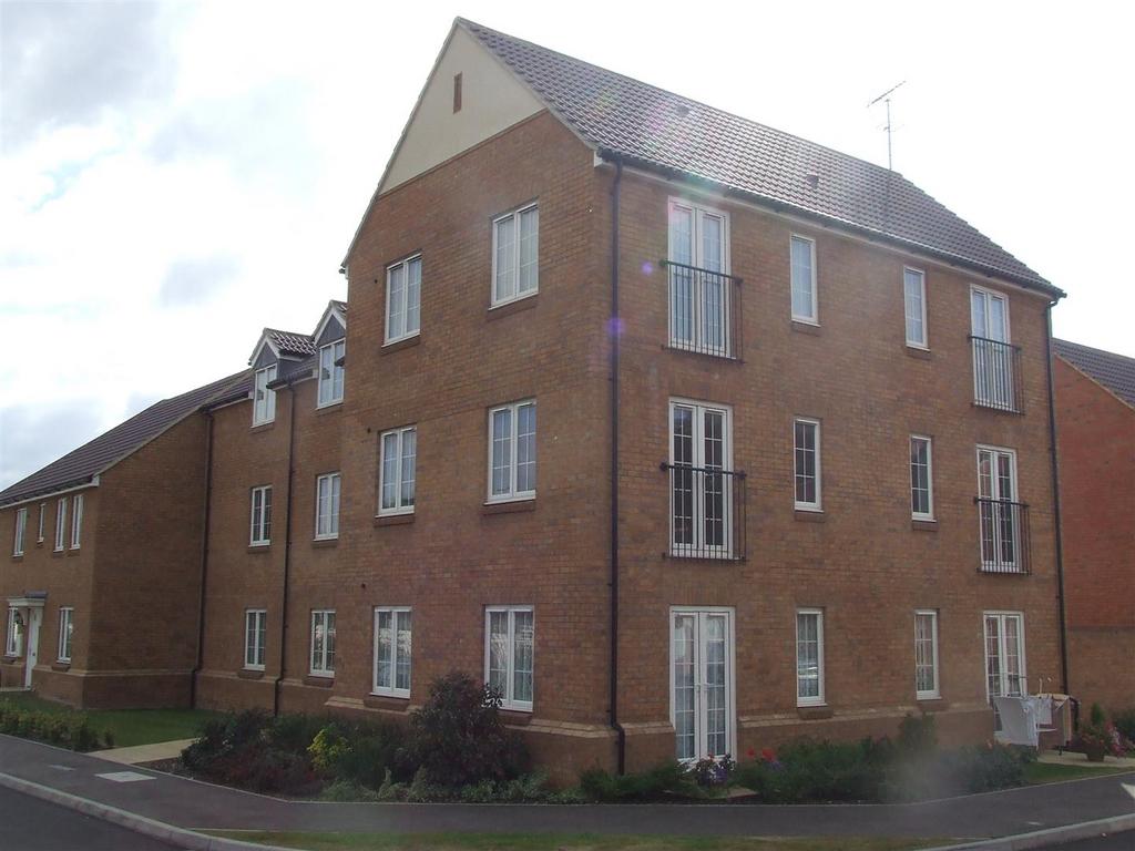 Brick Kiln Road, Stevenage 2 bed apartment £1,350 pcm (£312 pw)