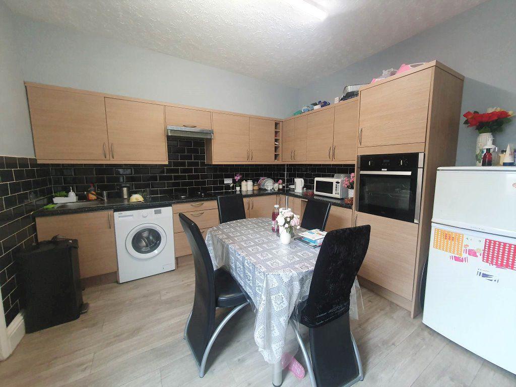 Leopold Road, Bexhill on Sea 3 bed house £1,350 pcm (£312 pw)