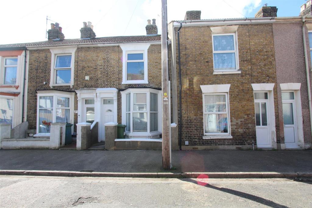 Road, Sheerness 2 bed terraced house for sale £200,000