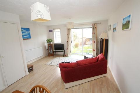 8 Ancient Way, Salisbury, SP2 8TE