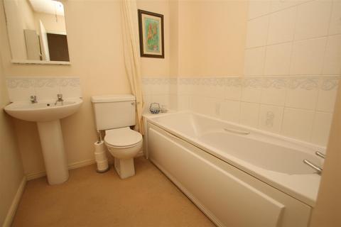 8 Ancient Way, Salisbury, SP2 8TE