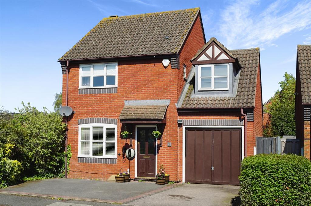 Montgomery Road, Whitnash, Leamington Spa 3 bed detached house £349,995
