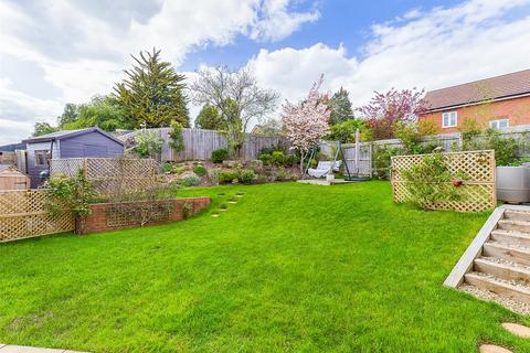2 Fieldview Drive, Powick, Worcester, WR2 4ST