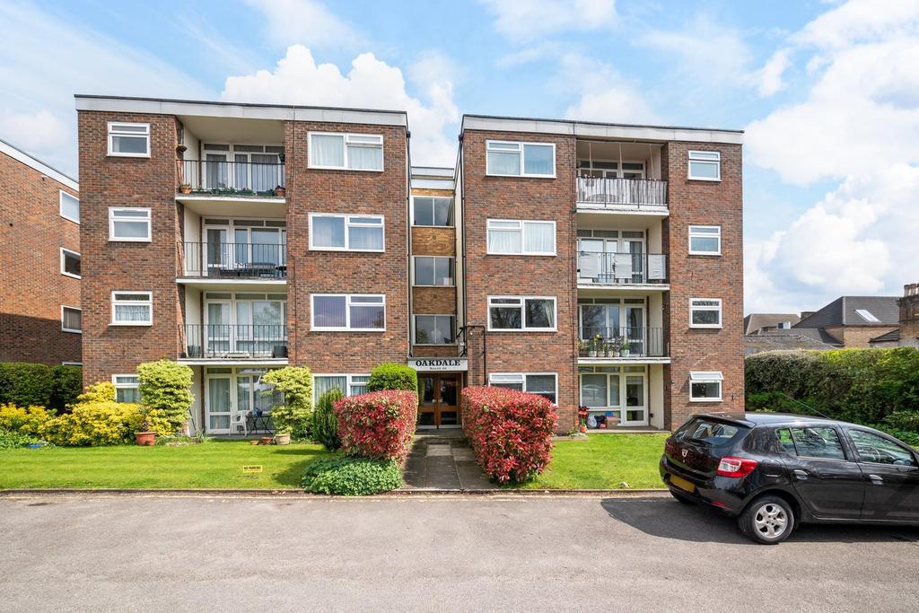 Westgate Road, Beckenham, BR3 2 bed apartment for sale £435,000