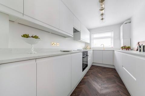 2 bedroom apartment for sale, Westgate Road, Beckenham, BR3