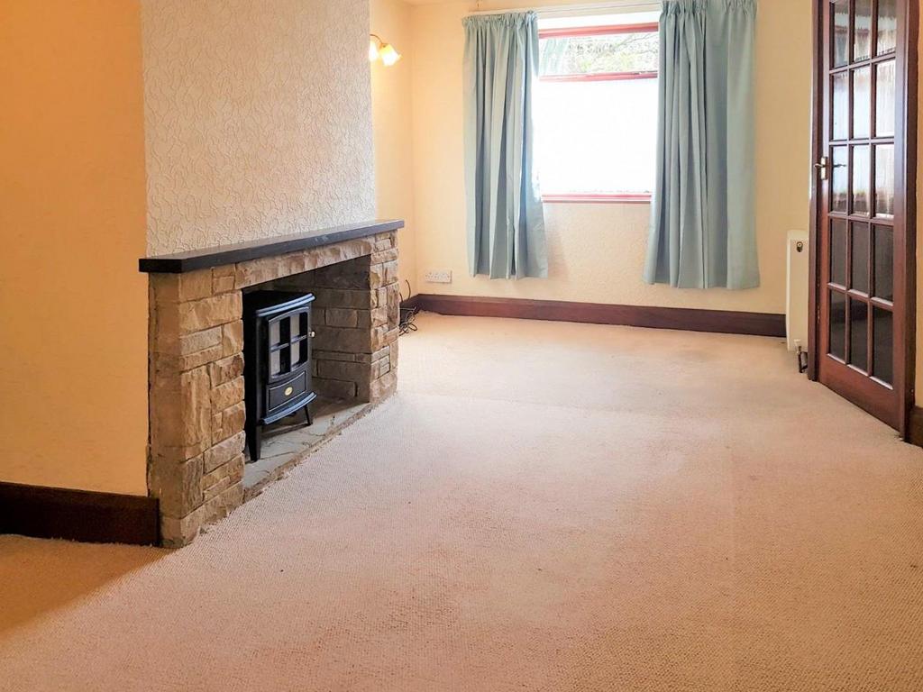 Scopsley Lane, Whitley, Dewsbury, WF12 0NG 2 bed house £650 pcm (£150 pw)