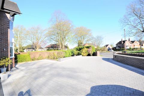 2 Abbots Way, Newcastle, ST5 2ET