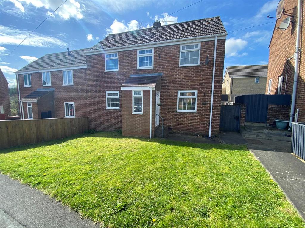 Lilac Avenue, Framwellgate Moor, Durham 3 bed semidetached house £