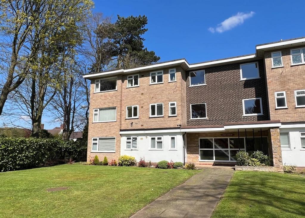 Vesey Close, Four Oaks, Sutton Coldfield 2 bed property for sale £265,000