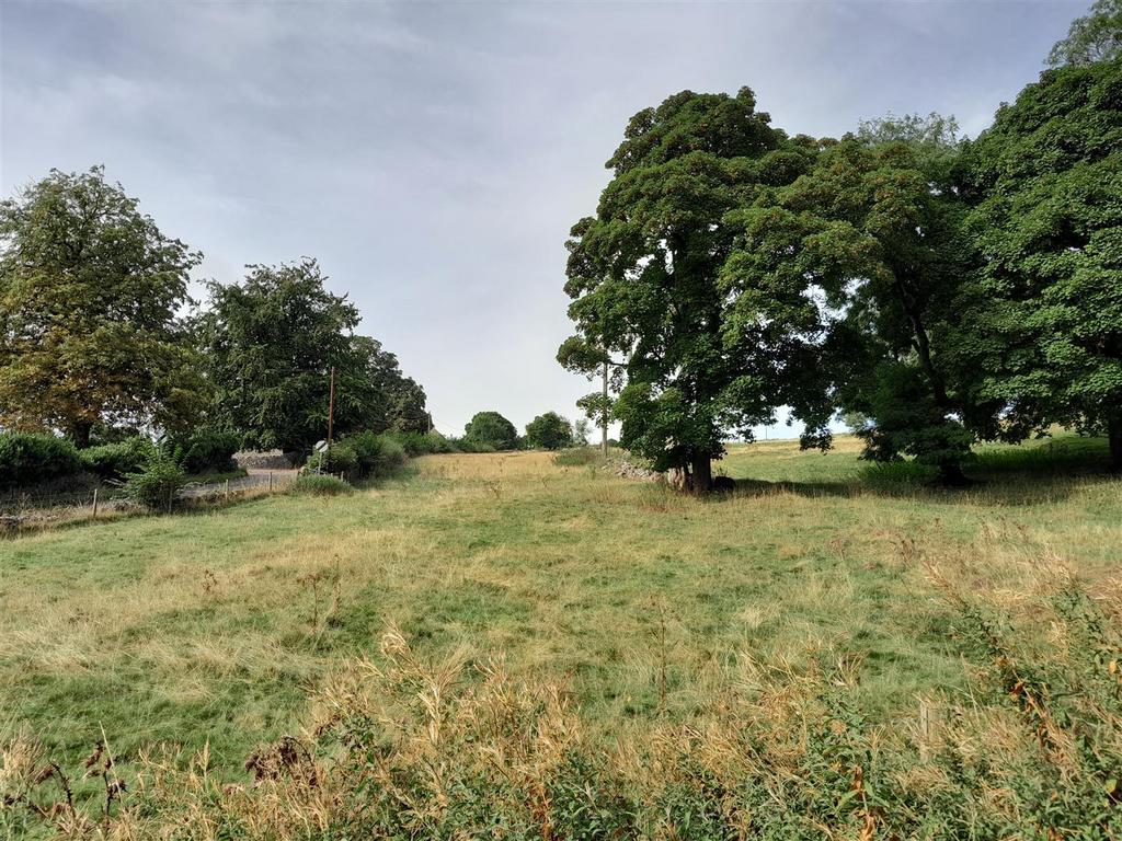 Land at West End, Wirksworth, Matlock Land £75,000