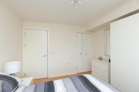 5 Elm Court, Bridge Of Earn, Perth, PH2 9RU