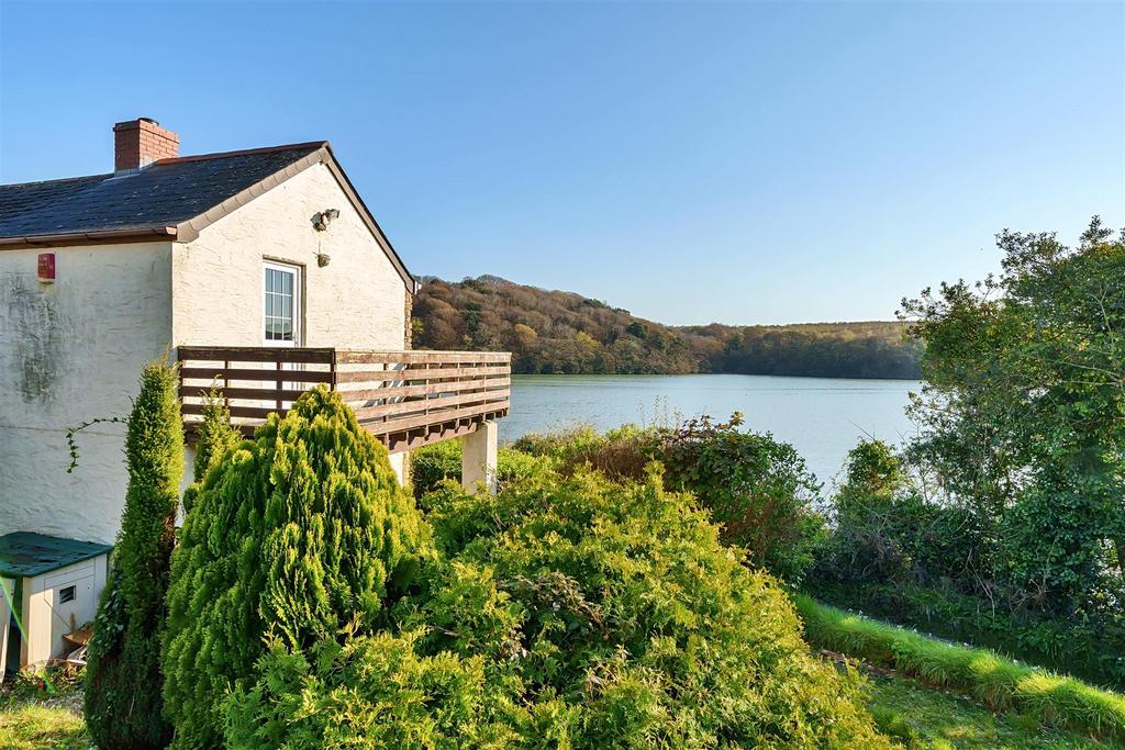 Old Tram Road, Devoran 3 bed semidetached house for sale £695,000