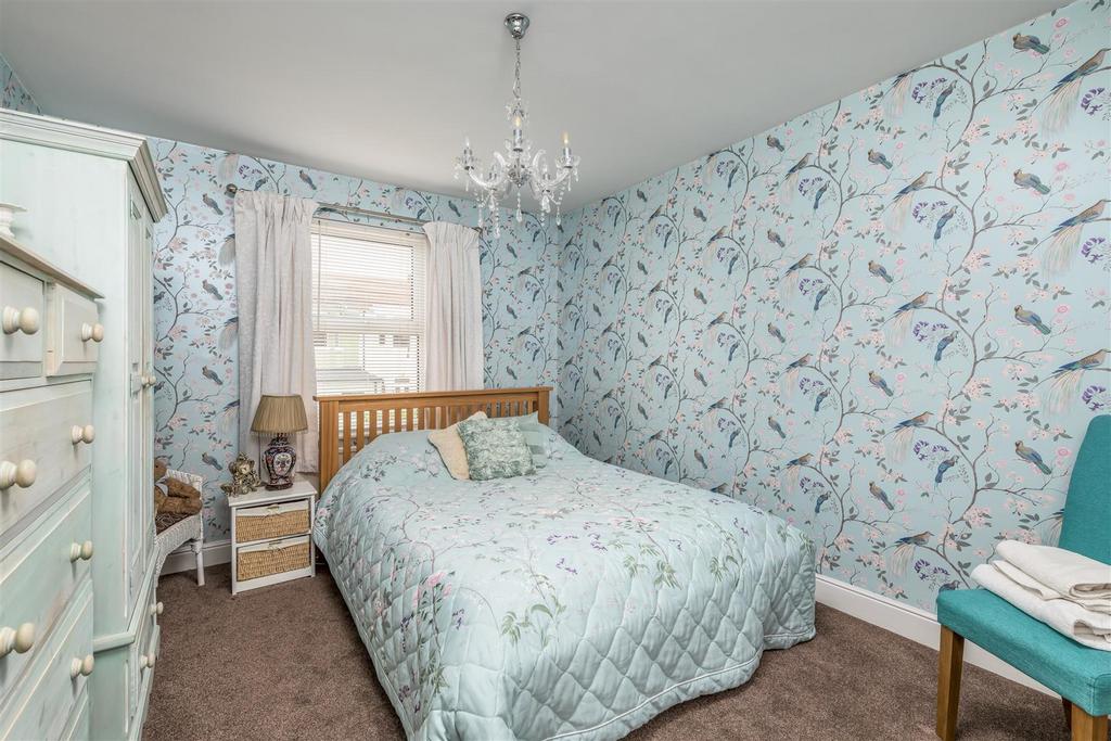 230419 - 8 Campbell Road, Bedford - 10.jpg