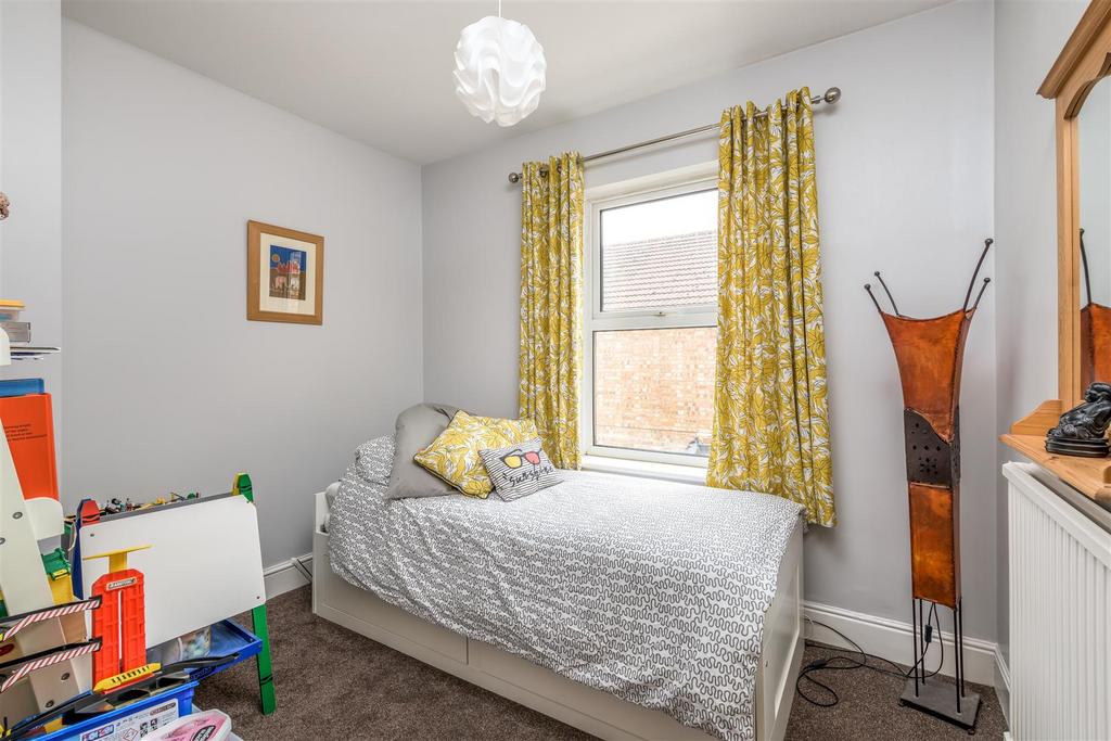 230419 - 8 Campbell Road, Bedford - 11.jpg