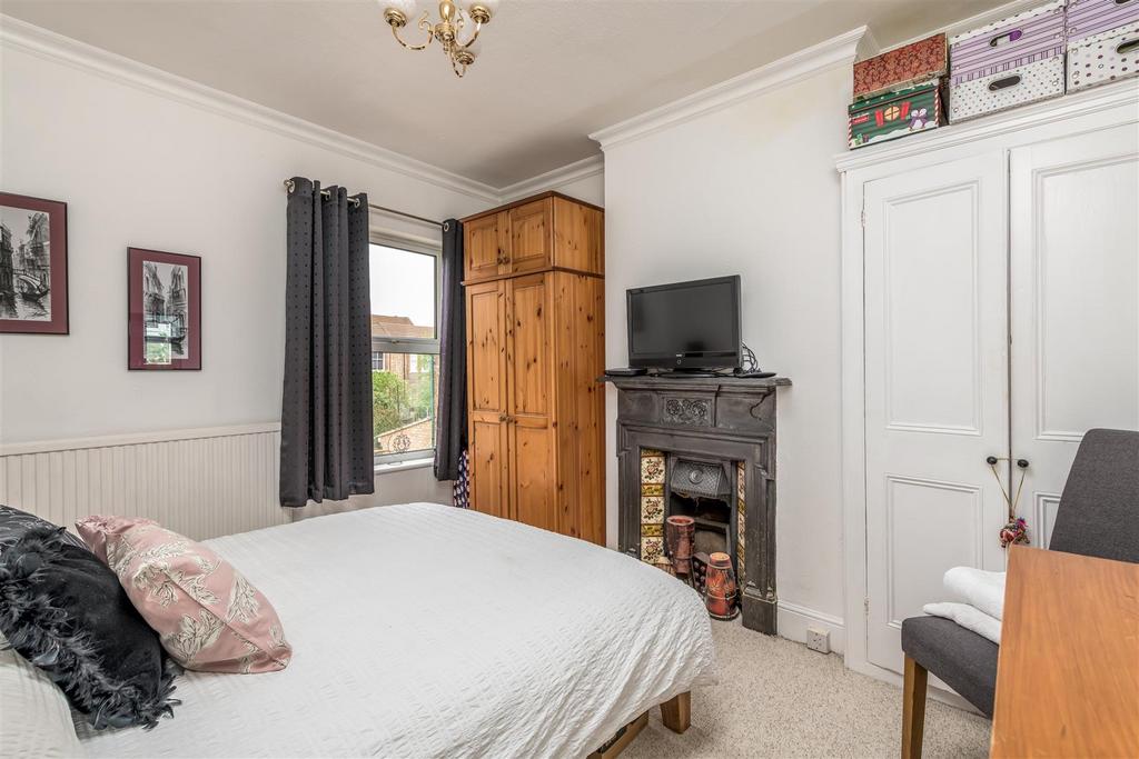 230419 - 8 Campbell Road, Bedford - 13.jpg