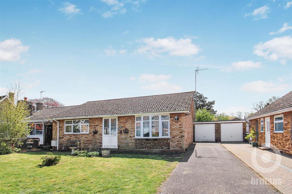 Brent Avenue, 3 bed detached bungalow for sale £315,000