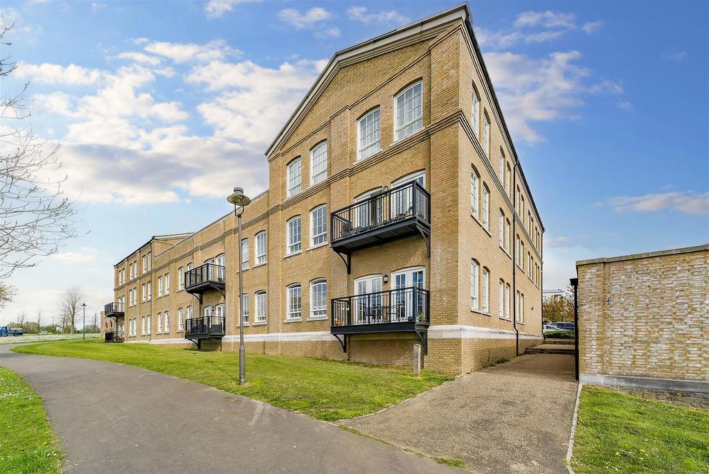 1, Coningsby Place, Poundbury, Dorchester 3 bed apartment for sale £